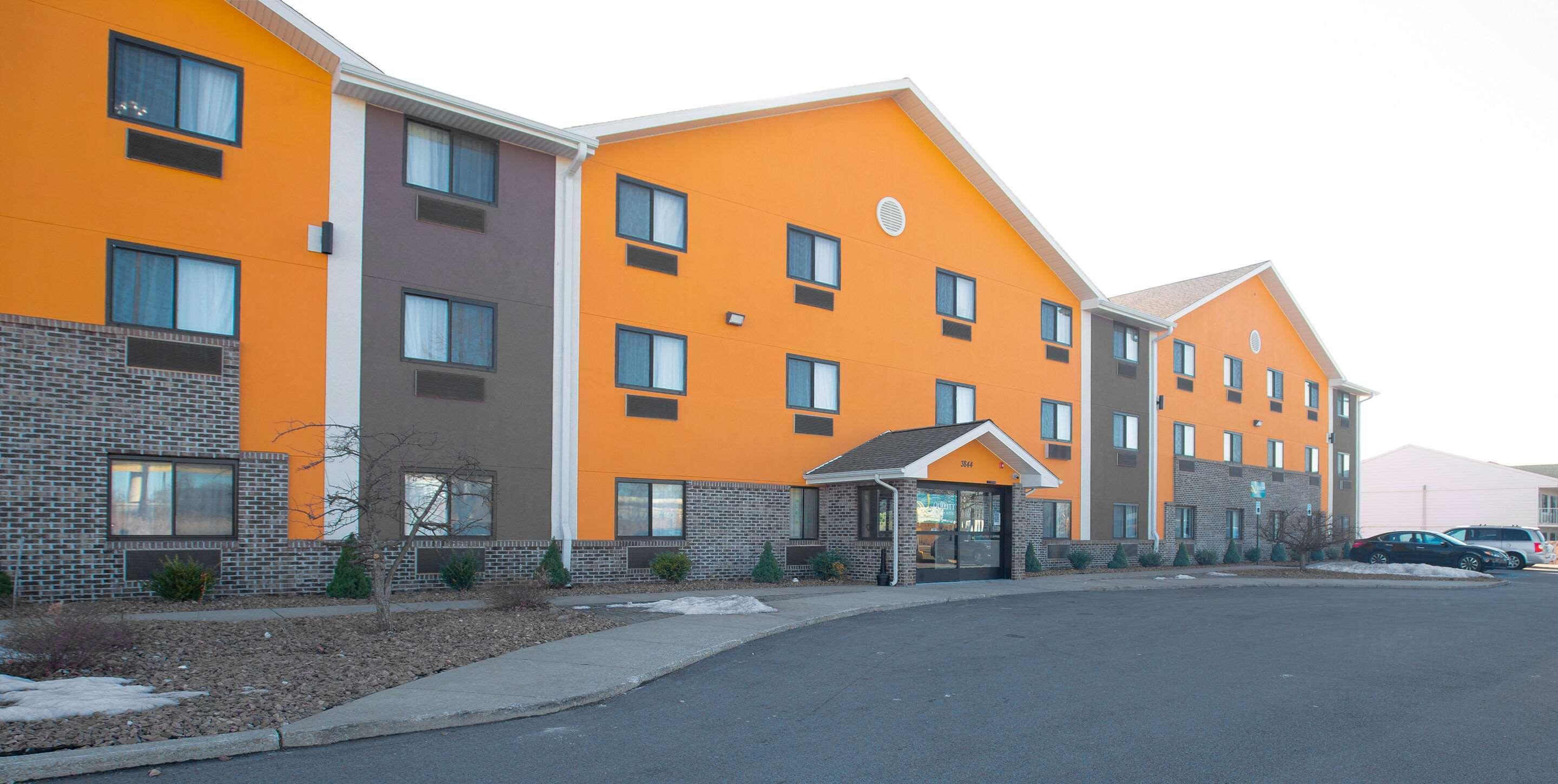 Quality Inn & Suites Hammond Near I-8090 Екстер'єр фото